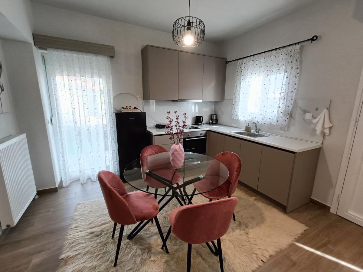 Meteora Rocks Apartment 2 Калампака Екстериор снимка